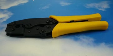Crimp tool for RG 213 0418