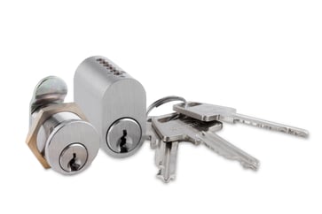 Lock set: 1 oval cylinder and 1 mailbox cylinder 13157