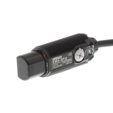 Fotoaftaster, M18 radial plastlegeme, rød LED, diffus, 300 mm, PNP, L-ON/D-ON vælges, 2 m kabel E3RA-DP12 2M OMI 378963