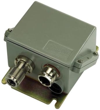 EMP 2 Pressuretransmitter Rel -1-1,50 bar 4-20mA G½ 084G2100