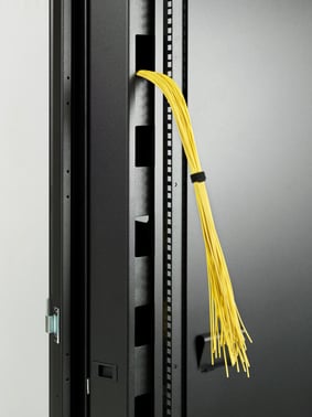 Vertical cable management, NEXT STEP 95107