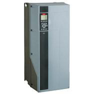 VLT® AutomationDrive FC 302 30 kW Trefaset 380-500 VAC IP55 131B5533
