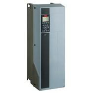 VLT® AutomationDrive FC 302 22 kW Trefaset 380-500 VAC IP55 131B1523