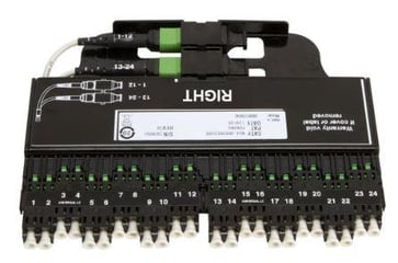 FACT-MPO modul Multimode OM4 med 24 LC på front og 2xMPO12 på bagsiden, installeres på højre side af tray, kabel exit til venstre. 760244854