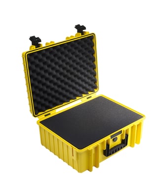 OUTDOOR case in yellow with foam insert  475x350x200 mm Volume: 32,6 L Model: 6000/Y/SI 70515610