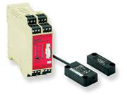 Berøringsfri dørkontakt, kompakt sensor, LED-indikator, 1NOAux, kræver G9SX-NS eller G9SP kontroller til kategori 4/PLe, 5 m D40Z-1C5 356425