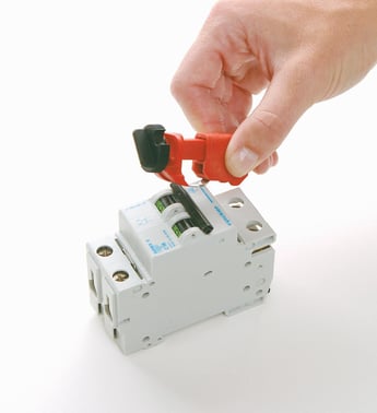 Miniature Circuit Breaker Lockouts - Tie-Bar 090853