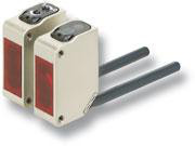 Fotoaftaster, Retro-reflekterende, metalhus, IP69K, 4m, Pre-wired, PNP Output E3ZM-R81 5M 227222